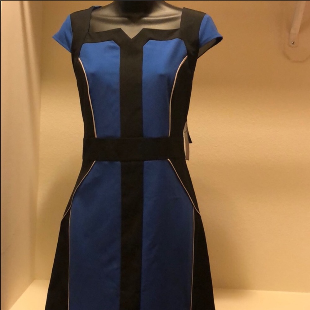 PHASE SEVEN | Women’s Formal Dress